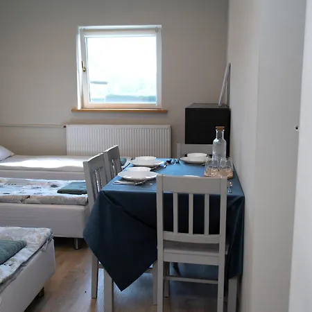 2 Z Aneksem Kuchennym I Prywatna Lazienka Apartman